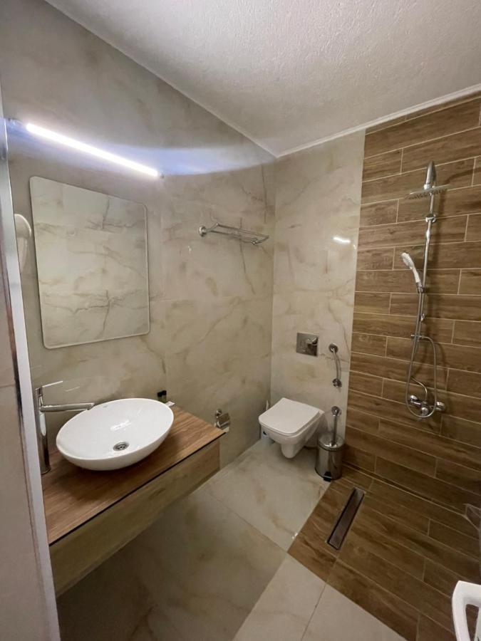 Bici Resort Dobrosin Екстер'єр фото